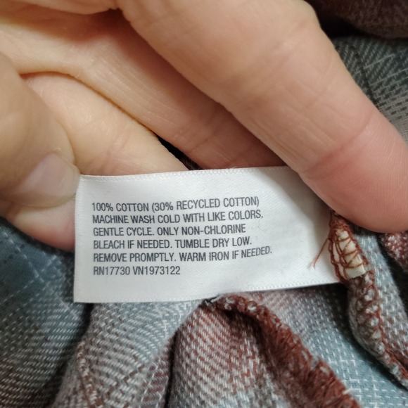 Wild Fable Flannel Shirt XS Oversized Brown Blue Plaid‎ Long Sleeve Button Up - Picture 9 of 9